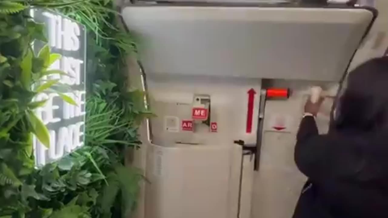 Converting an Airbus A320 into a home