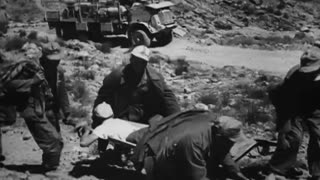 TANK IN ACTION IN TUNISIA, NORTH AFRICA - TANK IN ACTION IN TUNISIA, NORTH AFRICA - 111-adc-1954