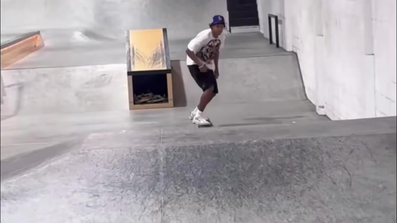 🔥👟 Did Ishod Break In His Air Max? Insane Skate Test! | SkateNation