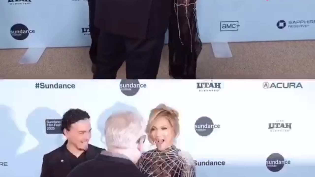 Sights, Jennifer Lopez's conversation with Bill Condon at the 2025 Sundance Festival🥰🥰