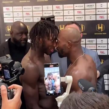 Stare down between MMA fighters has started to go viral 💀