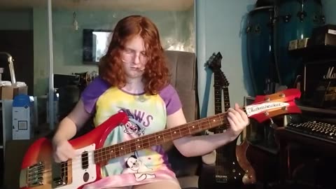 Black Diamond/KISS bass play along by Cara