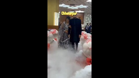 🌫️🌸 “एंट्री जो दिल जीत ले — धुएँ और फूलों की महक के साथ!” 🌸🌫️✨