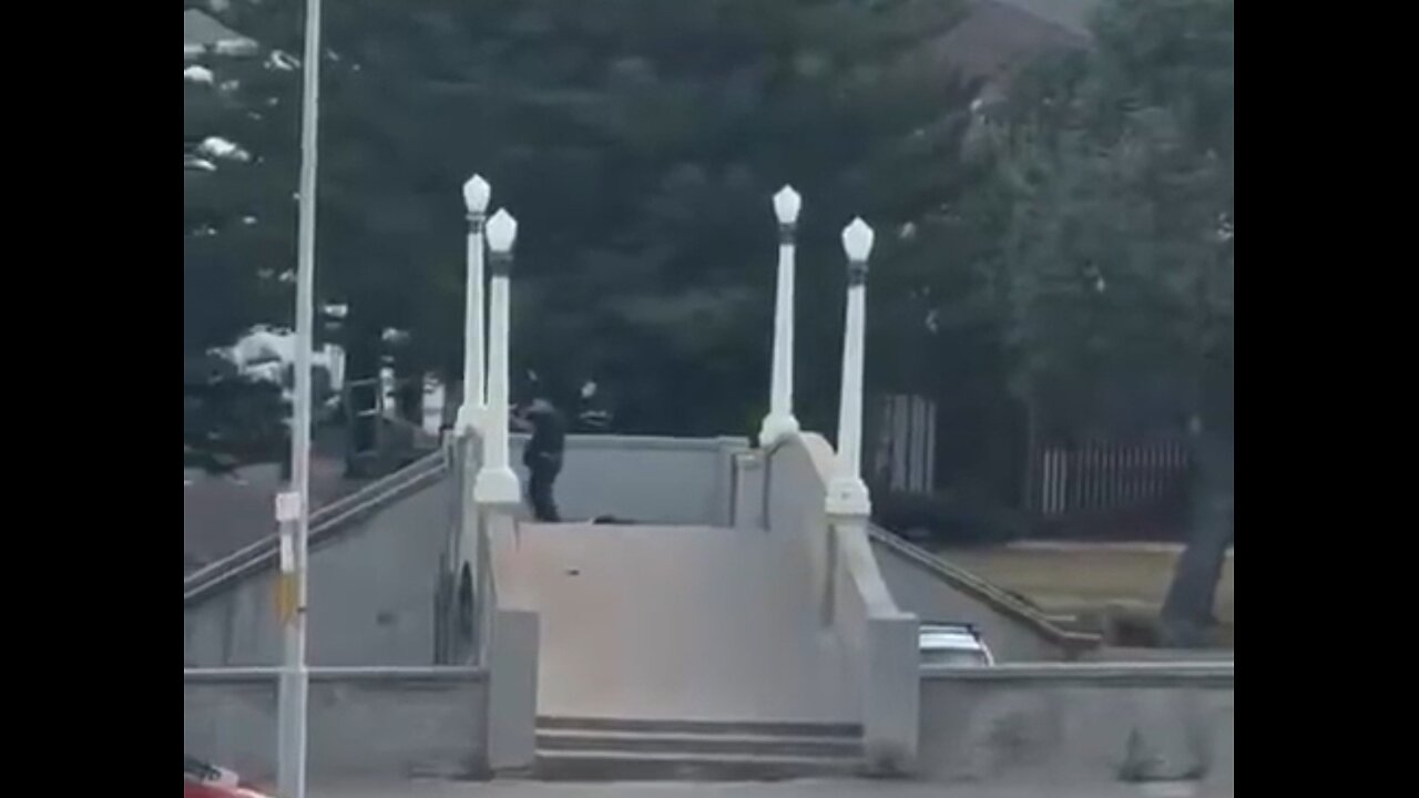 Australian Cops Kill One Terrorist, Arrest Another During Attack On Jews At Hanukkah Celebration