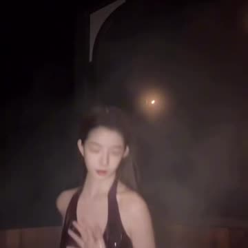 Flowy Black Bikini Energetic Photo Pose | Daily Beauty EP 1074