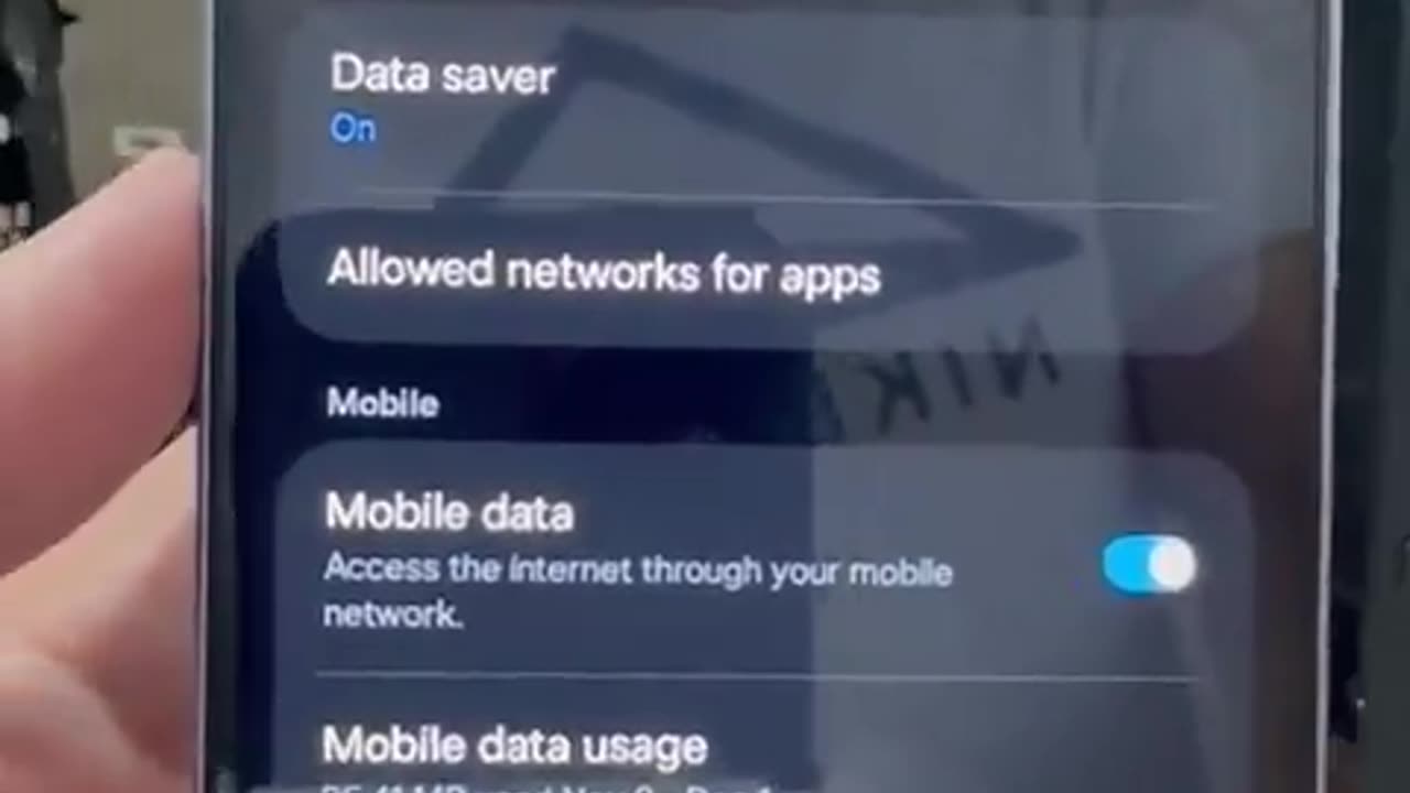 Why mobile data runs out so fast on Samsung phones