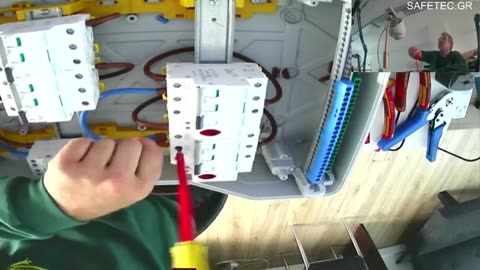 Πινάκας με μεταγωγή παραλληλισμού για 2 inverter 5.6 KW POWMR
