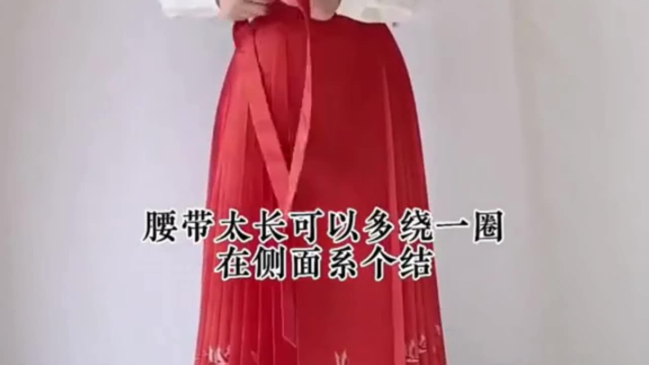 How to wear Hanfu: Traditional Chinese elegance made simple! 👘✨ #HanfuStyle