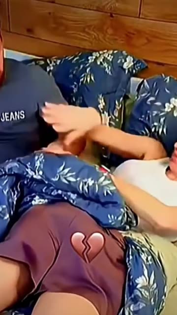 The pain of a winter night #funnyreel #comedy