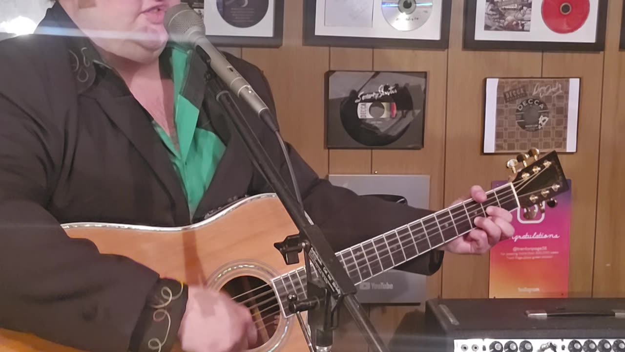 Trent Page plays Dorsey Burnette.