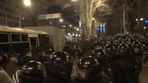 Донецк. Первая кровь. 13.03.2014