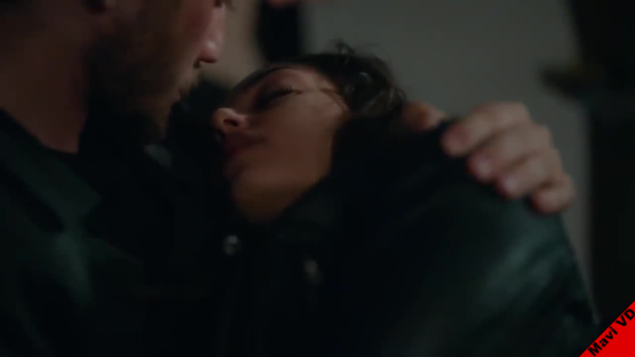 Eda Doğanay İstiyorsunki Yar