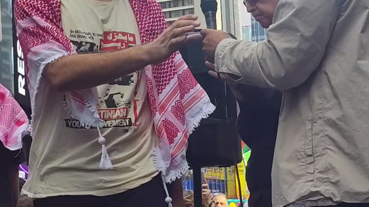 The Party for Socialism and Liberation supports Palestine.