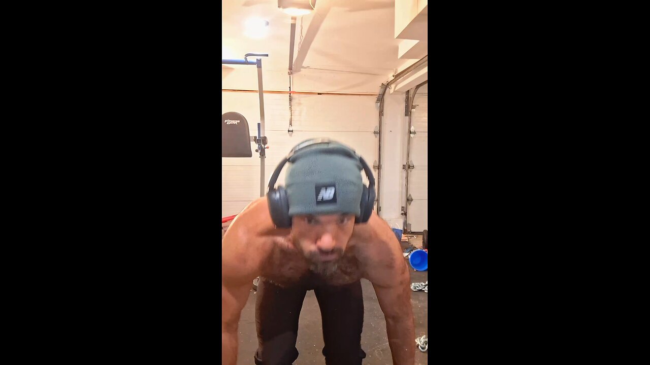 The MOST UNDERRATED Exercise: Farmers Walk Explained (You NEED This!)