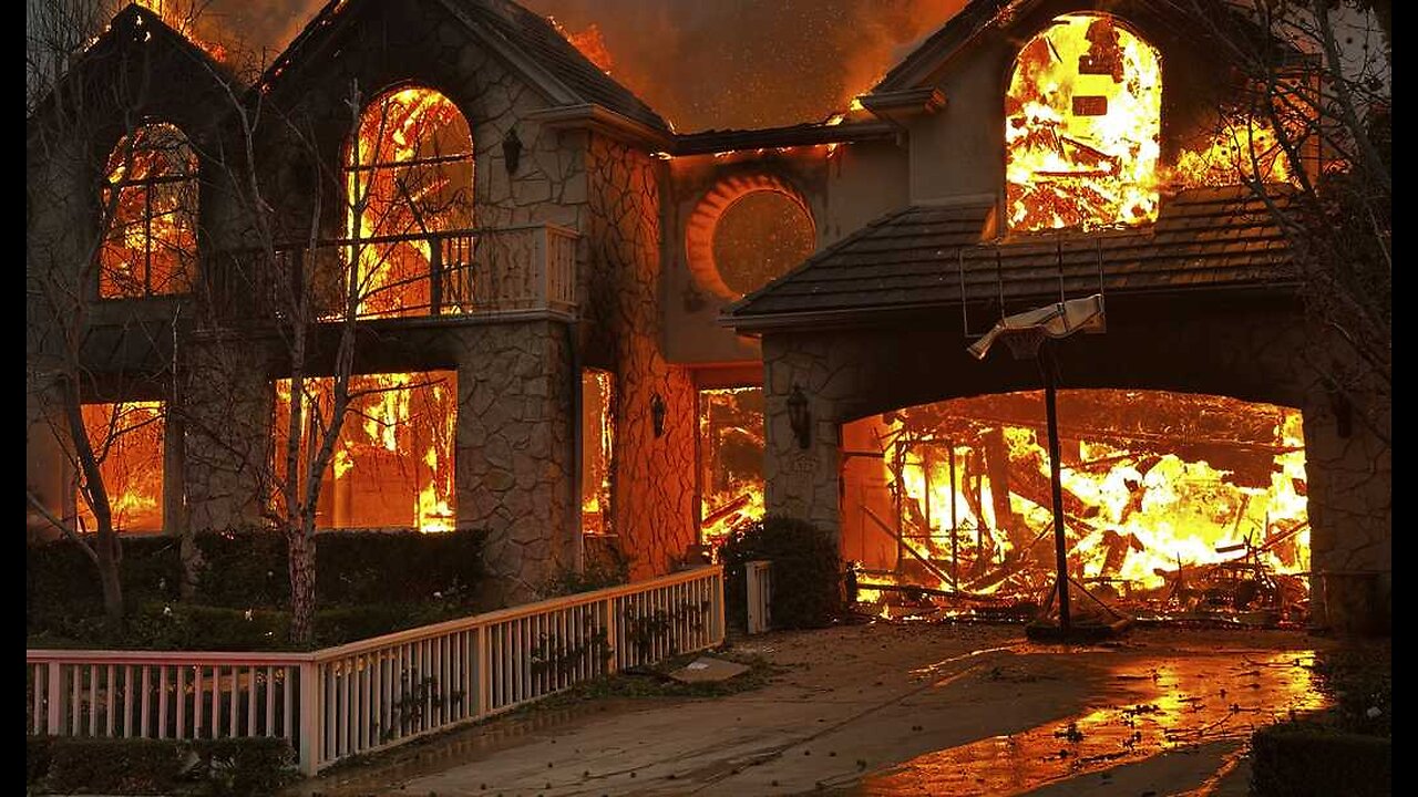 The ‘Harsh Lesson’ Far-Left Hollywood is Learning as Monster Fires Engulf Los Angeles