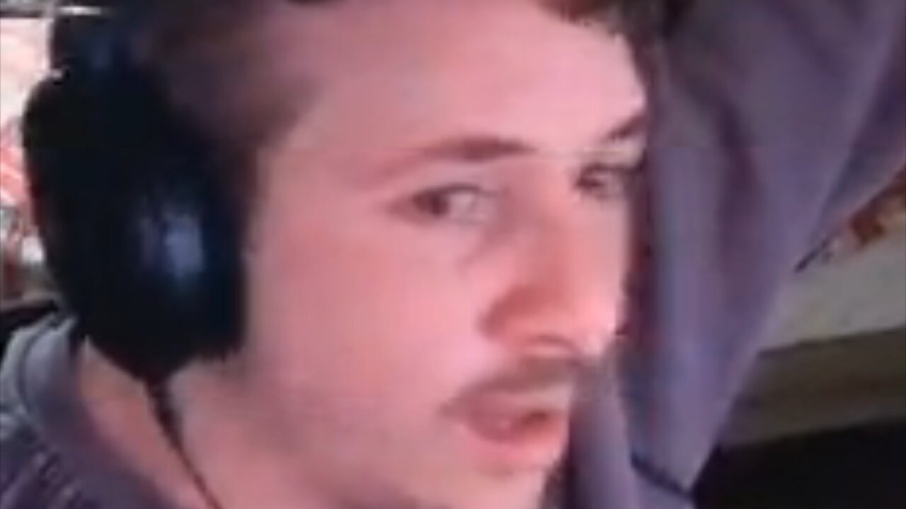 bossmanjack will fight justin for 5k,ill make a yt video,any1 can help me dude?i want to be a leader