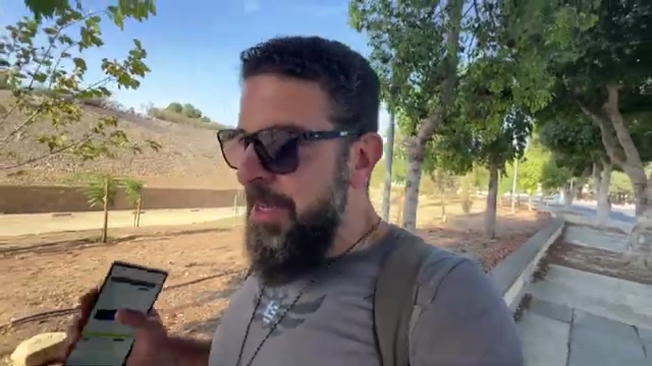 No Kings. WaPo, Putin-Trump territory offer. Lord Richards, Ukraine can't win. Nexperia walk back