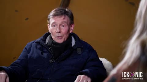 Messengers - S17 - Ep1-Рональд Бернард и Кристианна ван Вийк