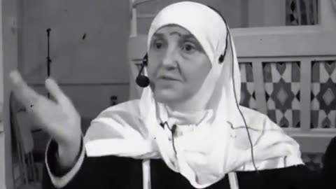 Is Makeup Allowed in Islam | Guideline | Dr. Haifaa Younis