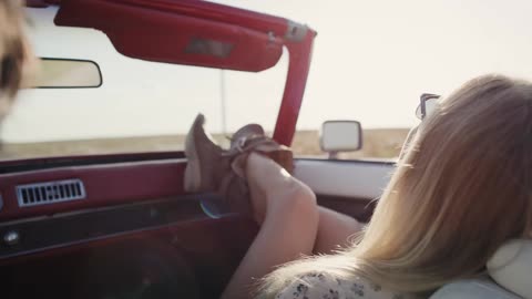 Young, Wild & Free | Remember the carefree good old days. Best friends, great music & fun times.