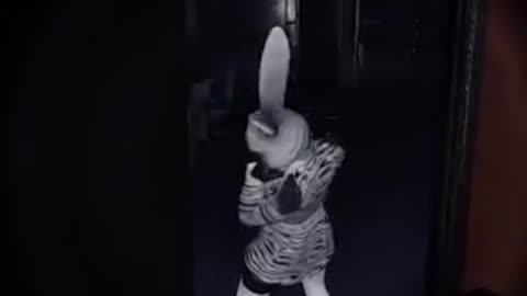 Jiffy get hugged on Midnight Heist