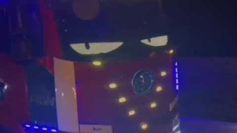 Science girl - Heavy trucks in China given a personality