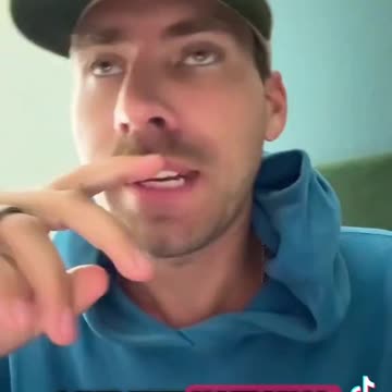 🟢 Man Claims FBI Told Him To Delete Charlie Kirk Assassination Videos From His Phone