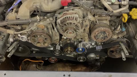 Replacement 2.5 L timing belt for Subaru SOHC