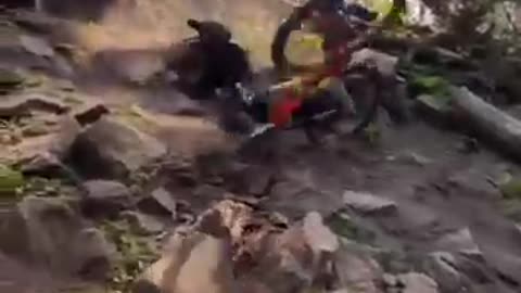 Amazing: This Are The Worst MTB Crashes