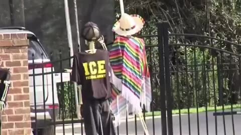 Alright, this dude WINS Halloween for this year..🤣🤣🤣