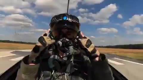 THIS IS THE MOST BADA** VIDEO ON 𝕏 SHOWING THE WORLD HOW BADA**