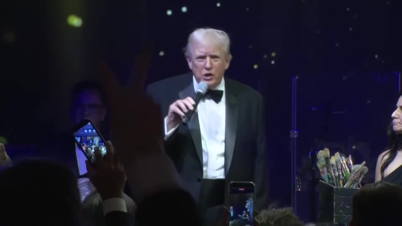 Trump auctions painting of Jesus...