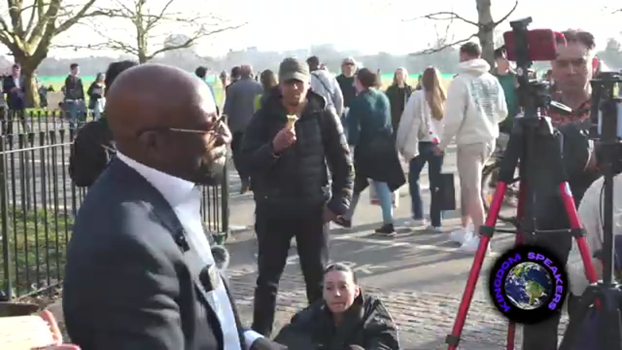 Don't preach to the converted - Orlando ft Christian visitor - speakers corner