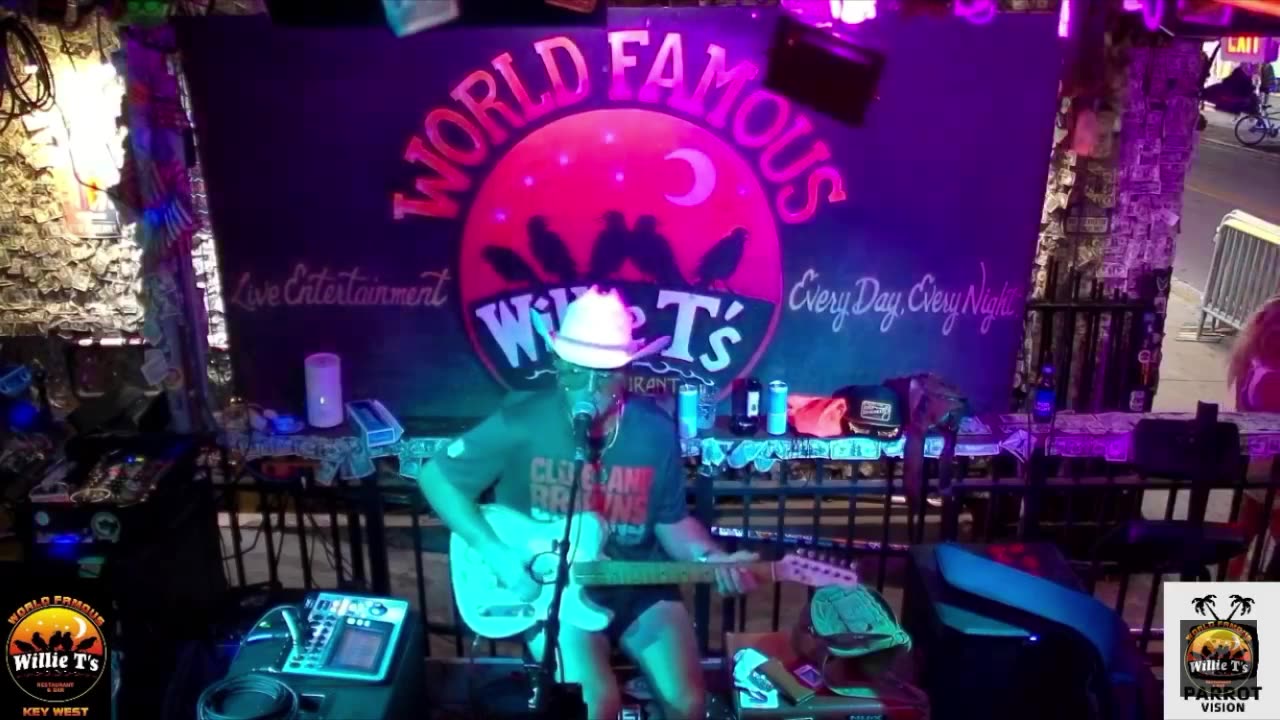 OCTOBER 19 2025 NICK BROWNELL LIVE AT WILLIE TS BAR