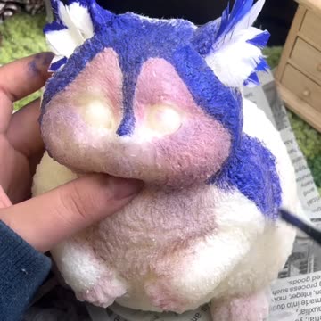 Don't cling to my hand! Go away!!