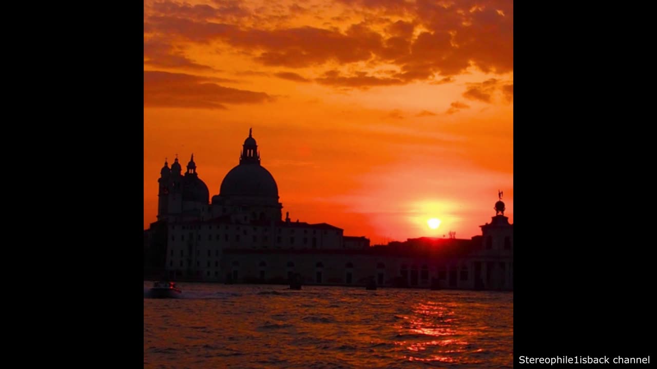 Silk Lounge Sessions - The Line Between Us