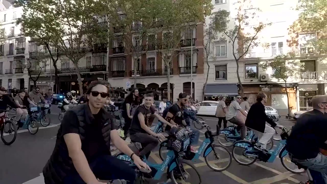 British DJ Dom Whiting pedals his beats through Madrid