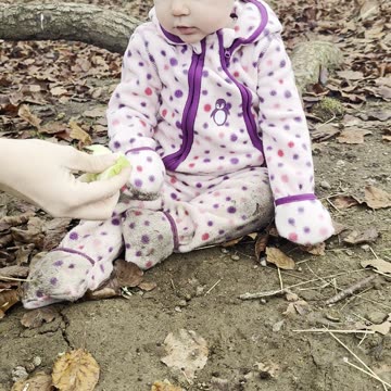 Baby Kayla Feeding Lettuce to the Bunnies | Gentle Animal Moment
