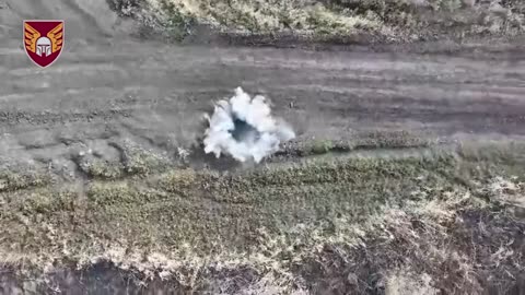 Ukrainian Paratroopers Destroy Russian Starlink Terminal, Heavy Guns and More