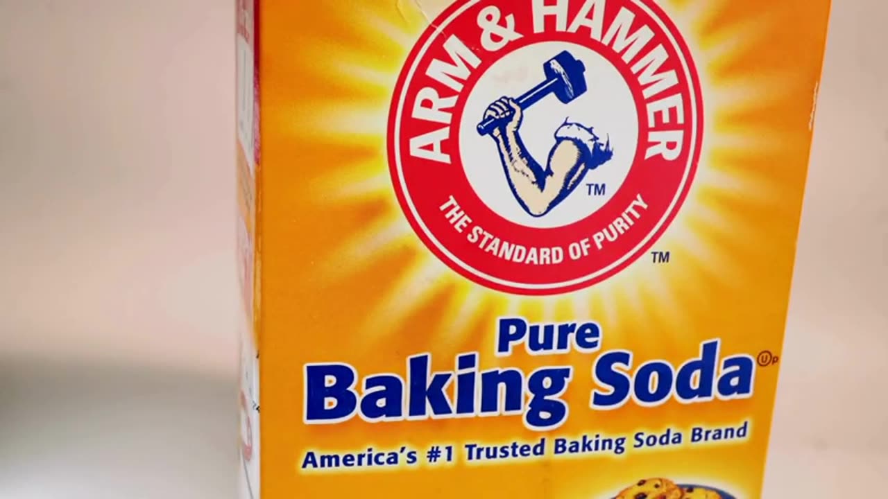 20 Surprising Pests Baking Soda Can Repel or Kill Naturally