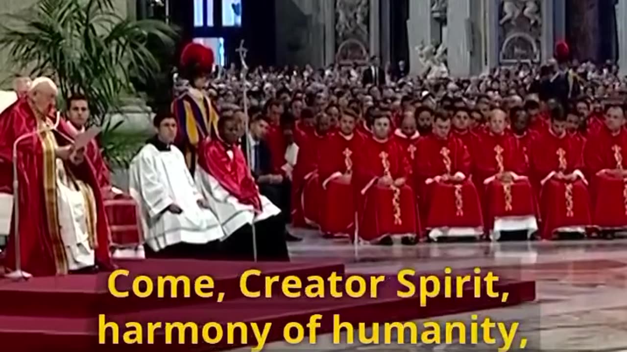 Pope Francis Praying