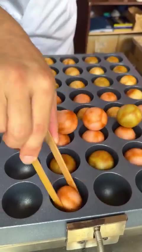 Making Marumochi Now I’m hungry