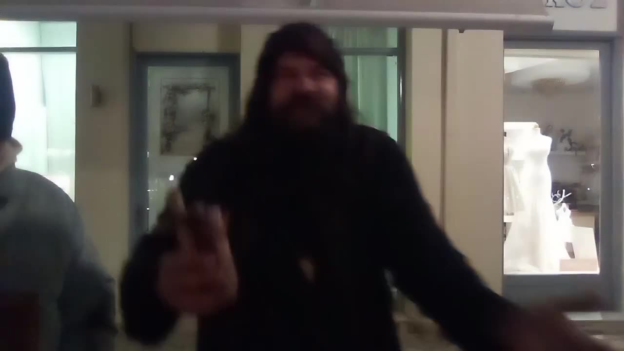 ΠΟΙΑ ΓΥΝΑΙΚΑ ΠΟΙΑ ΠΑΙΔΙΑ