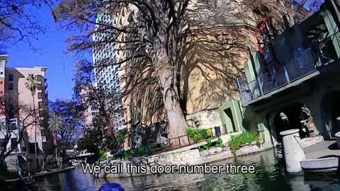 Floating Through History – The Best of San Antonio River Walk!