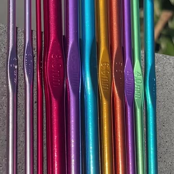 14pcs/Set Random Color Crochet Hooks. Handmade Diy Crochet Tools with different sizes.