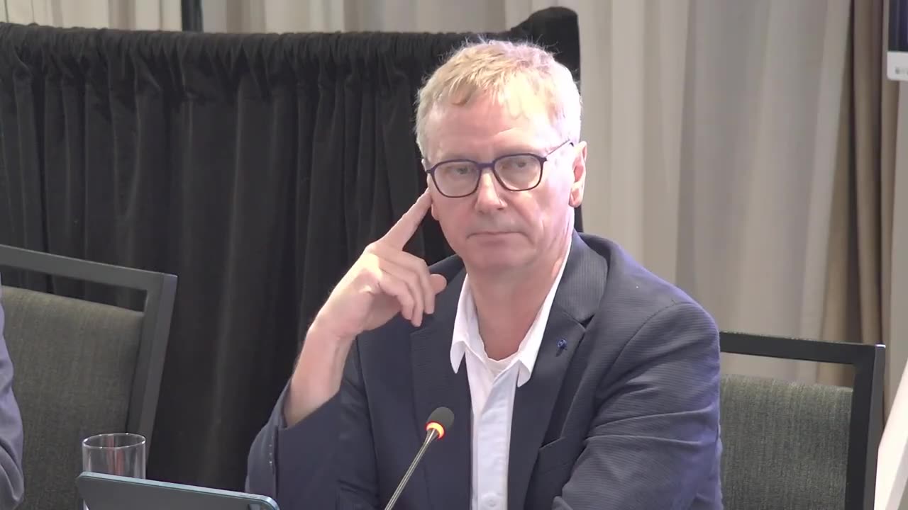 Edge AI for 6G Networks IEEE COMSOC