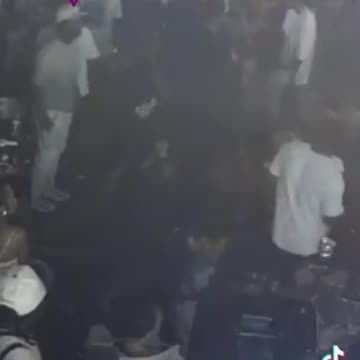 Chaotic Footage Shows A Mass Shooting At A Bar In Brooklyn Leaving 3 Dead And 10 Injured