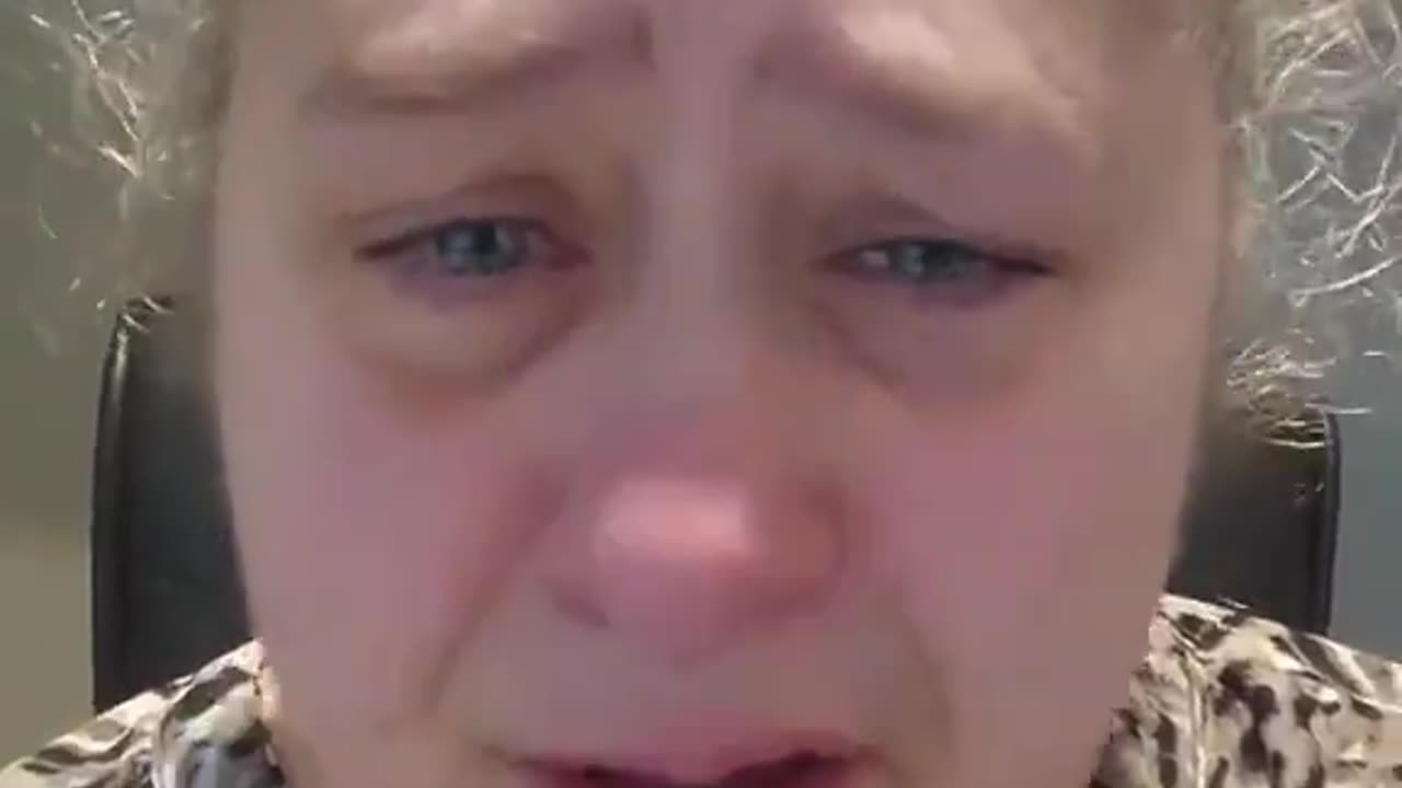 White liberal woman says she feel’s ‘betrayed’ by the Biden family 👀