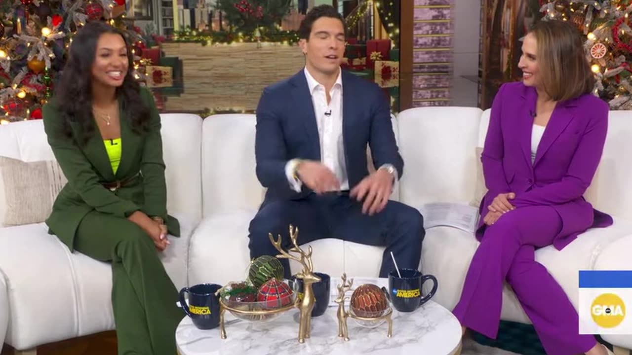 GMA3 Hotties On 122925