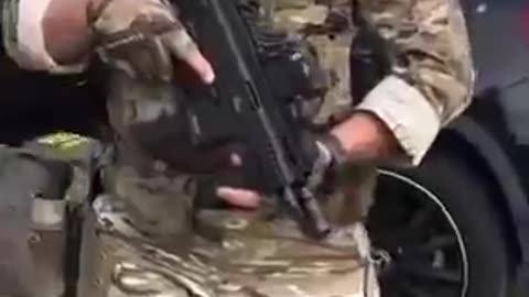 Drivers in Chicago apparently do not know you can't pass on the right when there